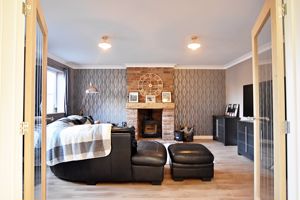 Photo 23- click for photo gallery